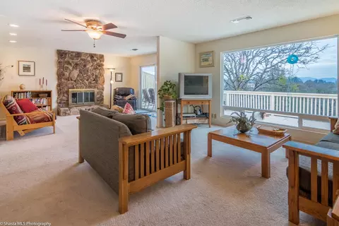 2620 Starlight Blvd, Redding, CA 96001 photo 7