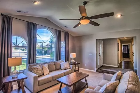 3175 Stonecrest Pl, Redding, CA 96001 photo 9