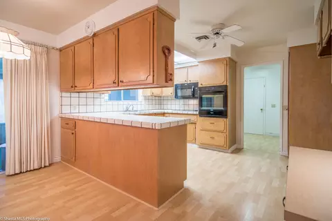 930 Hallmark Dr, Redding, CA 96001 photo 7