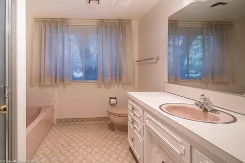 930 Hallmark Dr, Redding, CA 96001 photo 15