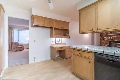 930 Hallmark Dr, Redding, CA 96001 photo 10