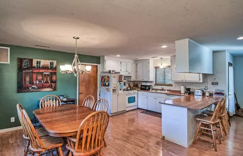 19003 Genevieve Rd, Redding, CA 96003 photo 6