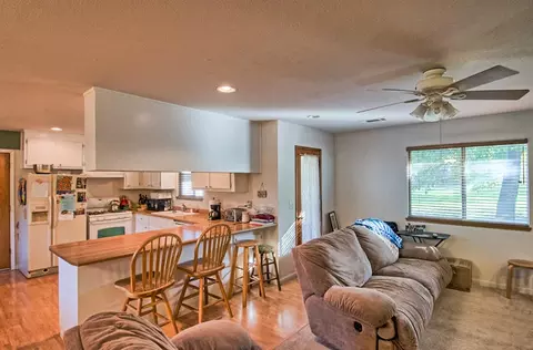19003 Genevieve Rd, Redding, CA 96003 photo 8