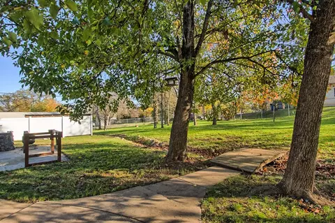 19003 Genevieve Rd, Redding, CA 96003 photo 25