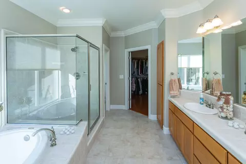 4098 Winter Green Ct, Redding, CA 96001 photo 31