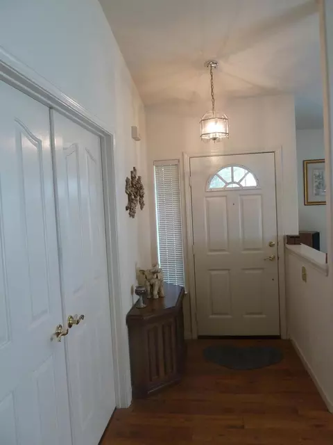 3322 Bridger Dr, Redding, CA 96002 photo 4
