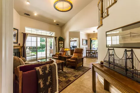 4184 Tiffany Ln, Redding, CA 96002 photo 5