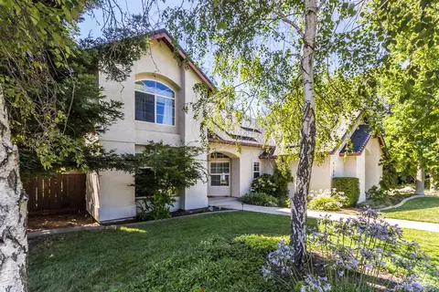 4184 Tiffany Ln, Redding, CA 96002 photo 1