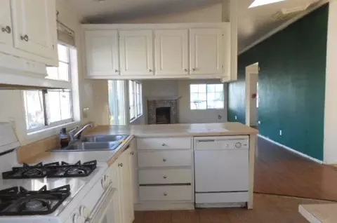 1157 Yogi Ct, Redding, CA 96003 photo 2
