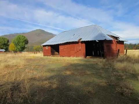 40905 Brown Rd, Fall River Mills, CA 96028 photo 3