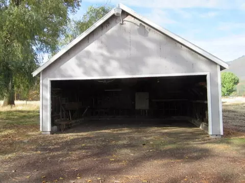 40905 Brown Rd, Fall River Mills, CA 96028 photo 9