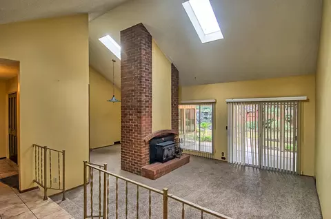 3456 Adams Ln, Redding, CA 96002 photo 5