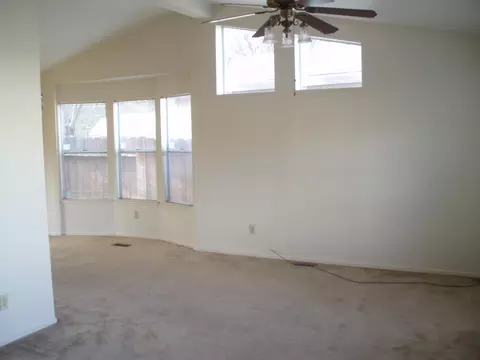 394 Mammoth Path, Redding, CA 96003 photo 4