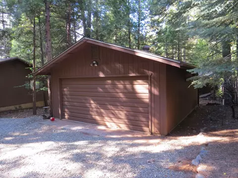 30762 Tinkerbell Ln, Shingletown, CA 96088 photo 2