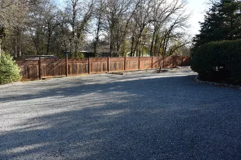 19656 Kaiser Ln, Redding, CA 96003 photo 25
