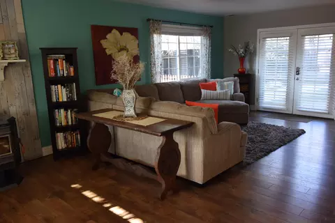 19656 Kaiser Ln, Redding, CA 96003 photo 3