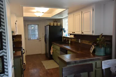 19656 Kaiser Ln, Redding, CA 96003 photo 8