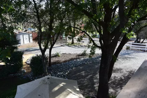19656 Kaiser Ln, Redding, CA 96003 photo 13