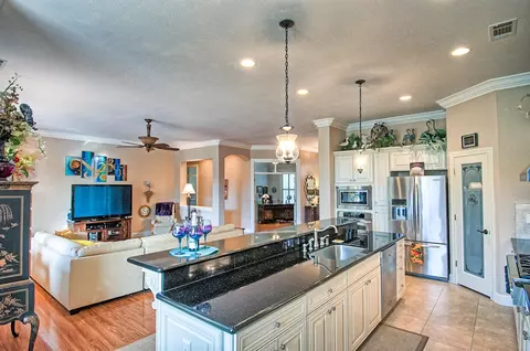 2733 Western Oak Dr, Redding, CA 96002 photo 12