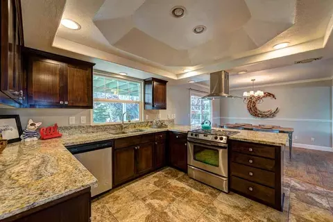 2871 Starlight Blvd, Redding, CA 96001 photo 7