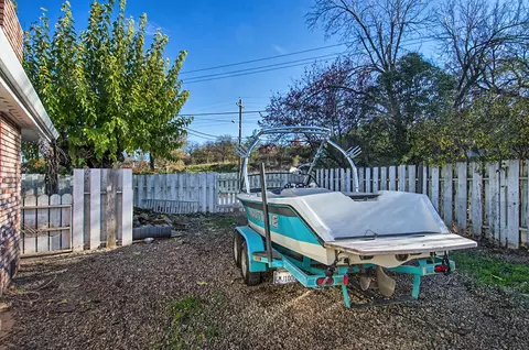 1798 Regent Ave, Redding, CA 96001 photo 29