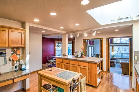 507 Royal Oaks Dr, Redding, CA 96001 photo 24