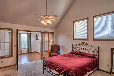 507 Royal Oaks Dr, Redding, CA 96001 photo 33