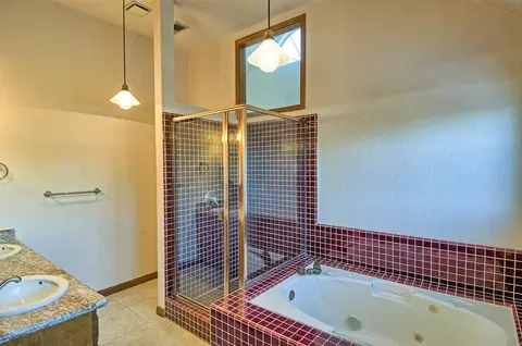507 Royal Oaks Dr, Redding, CA 96001 photo 36