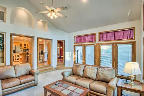 507 Royal Oaks Dr, Redding, CA 96001 photo 30