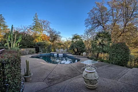 507 Royal Oaks Dr, Redding, CA 96001 photo 57