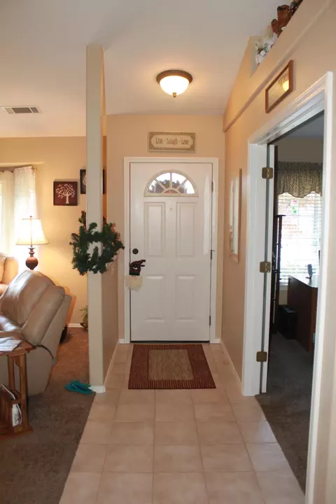 3374 Billings Dr, Redding, CA 96002 photo 10