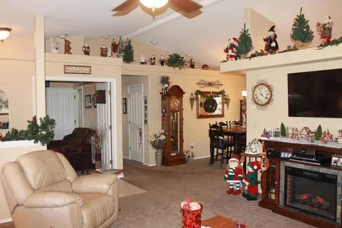3374 Billings Dr, Redding, CA 96002 photo 8