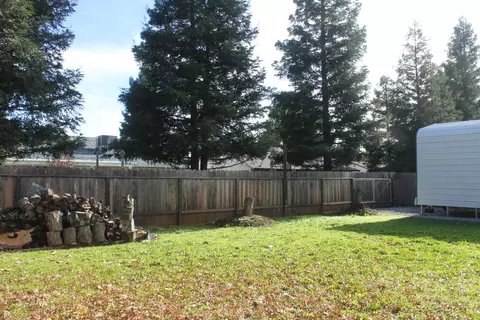 3374 Billings Dr, Redding, CA 96002 photo 28