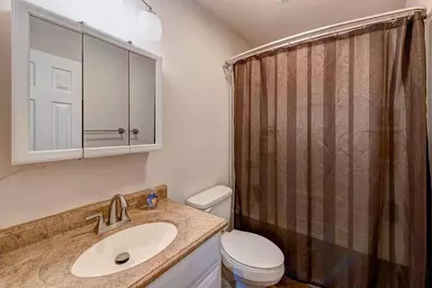 2856 Heather Ln, Redding, CA 96002 photo 5