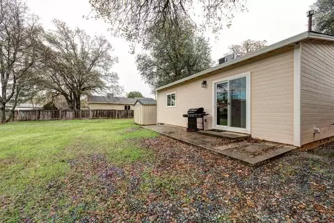 2856 Heather Ln, Redding, CA 96002 photo 14