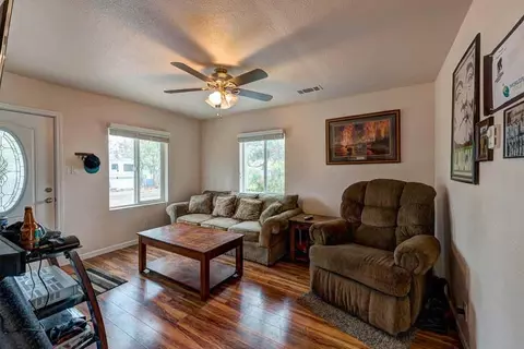 2856 Heather Ln, Redding, CA 96002 photo 4