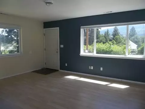 1128 Tent Ave, Weed, CA 96094 photo 3