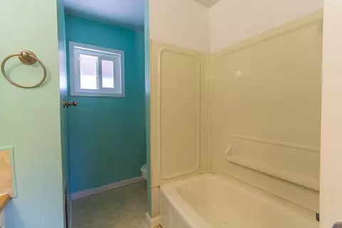 2096 Airstrip Rd, Redding, CA 96003 photo 14