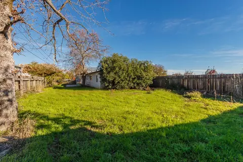 2096 Airstrip Rd, Redding, CA 96003 photo 18