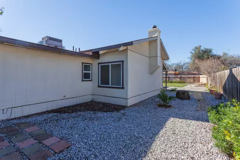 2462 Christian Ave, Redding, CA 96002 photo 29