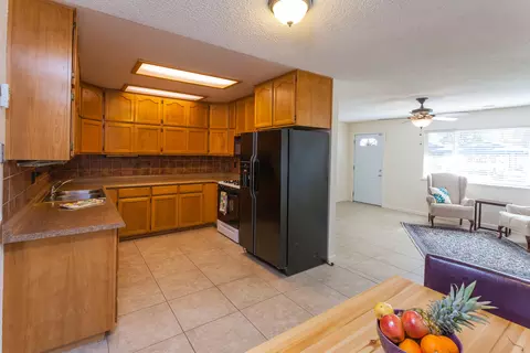 2462 Christian Ave, Redding, CA 96002 photo 14