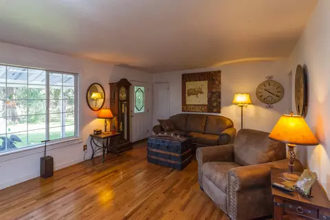 20950 Yogi Bear Ln, Redding, CA 96003 photo 33