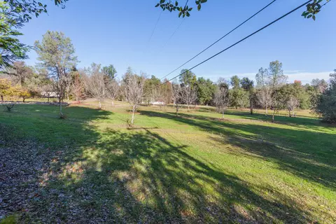 20950 Yogi Bear Ln, Redding, CA 96003 photo 22