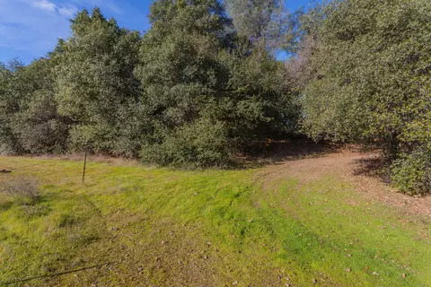 20950 Yogi Bear Ln, Redding, CA 96003 photo 13