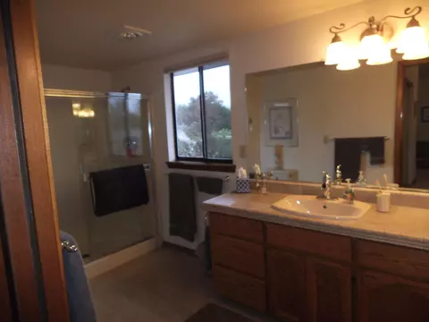 2098 Imelda Ct, Redding, CA 96001 photo 11