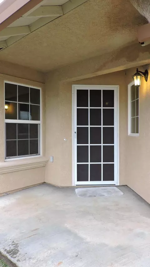 1212 Snowcap Trl, Redding, CA 96003 photo 5