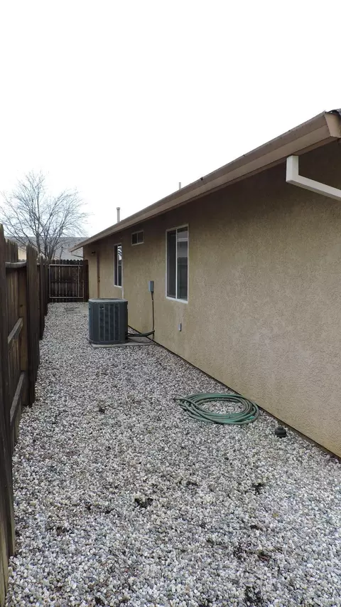 1212 Snowcap Trl, Redding, CA 96003 photo 30