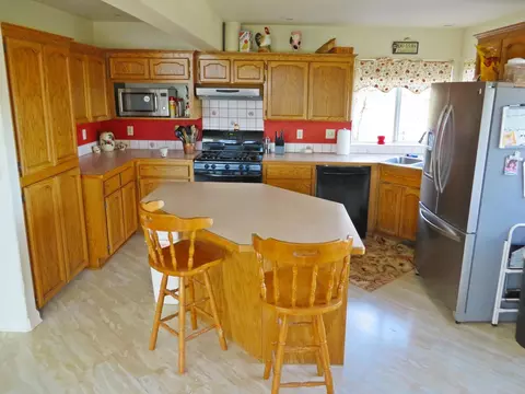 1253 Aspen Dr, Anderson, CA 96007 photo 5