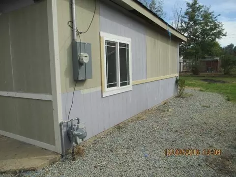 19283 Anna Rd, Anderson, CA 96007 photo 4