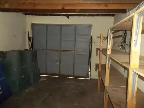 2742 Russell St, Redding, CA 96001 photo 12